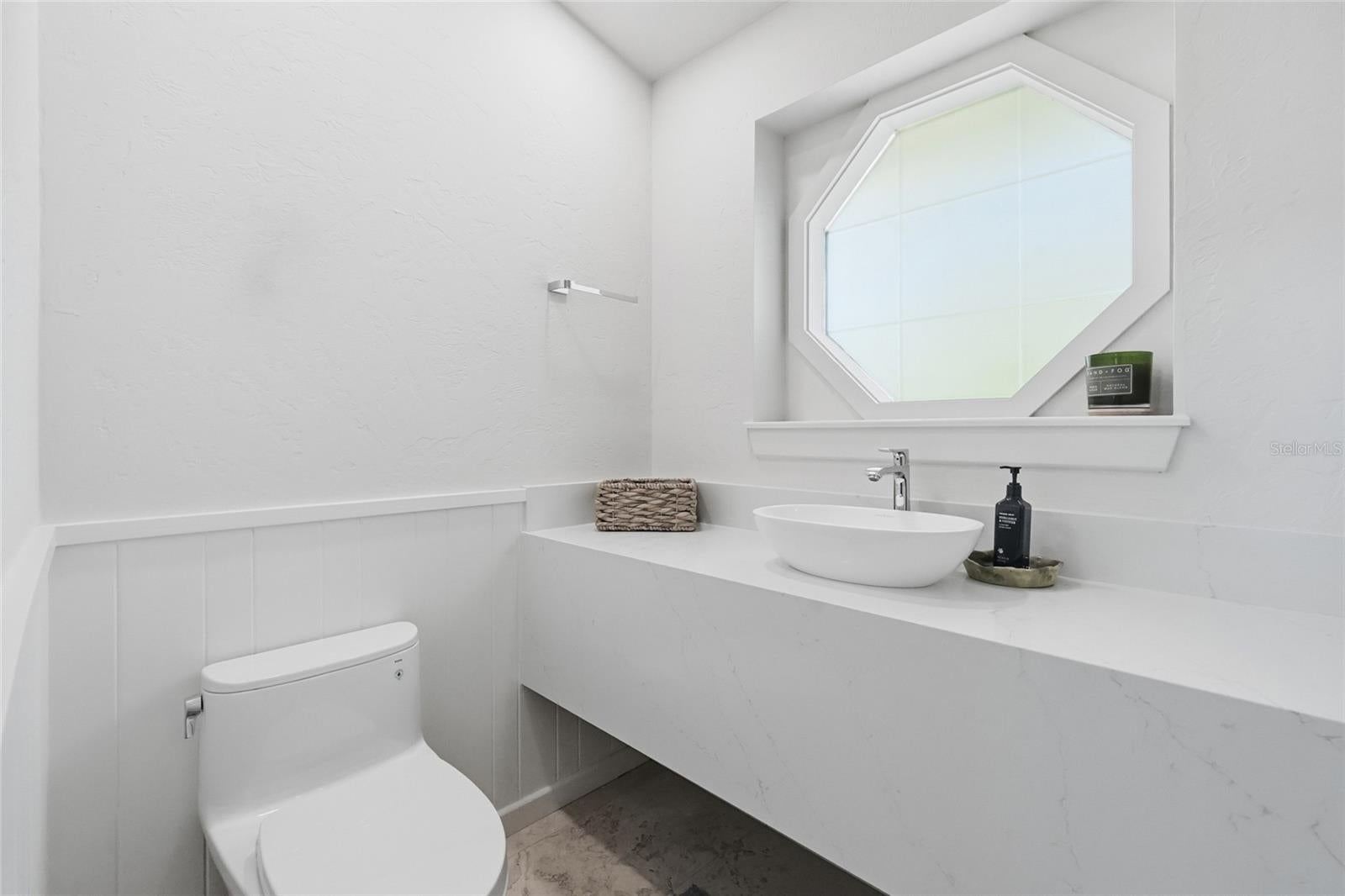 JOHNSON ESTATES - Residential