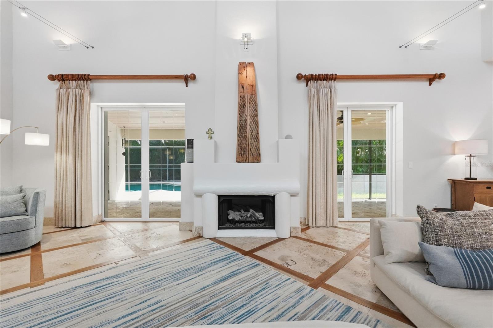 JOHNSON ESTATES - Residential