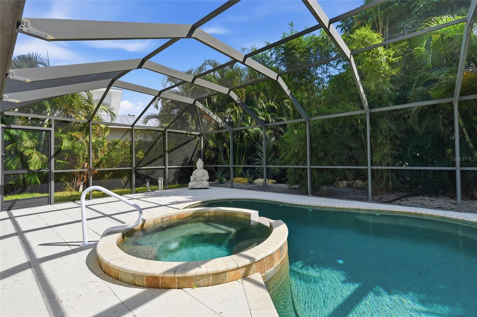 JOHNSON ESTATES - Residential