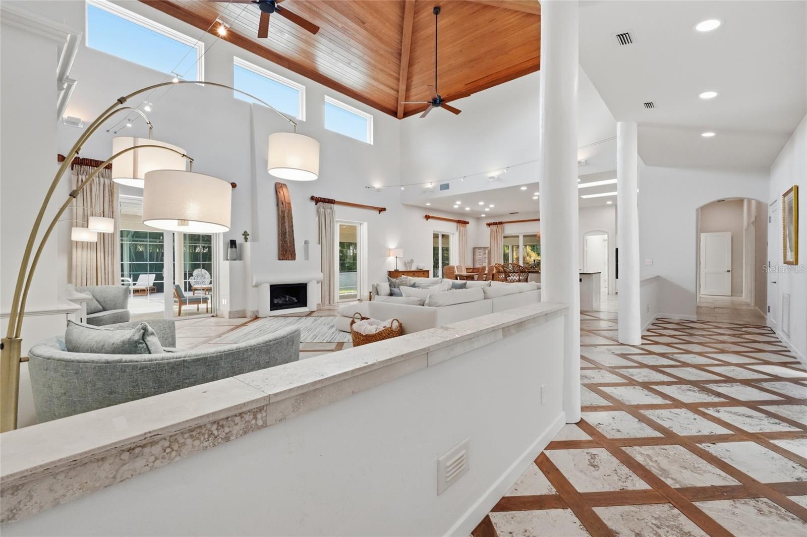 JOHNSON ESTATES - Residential