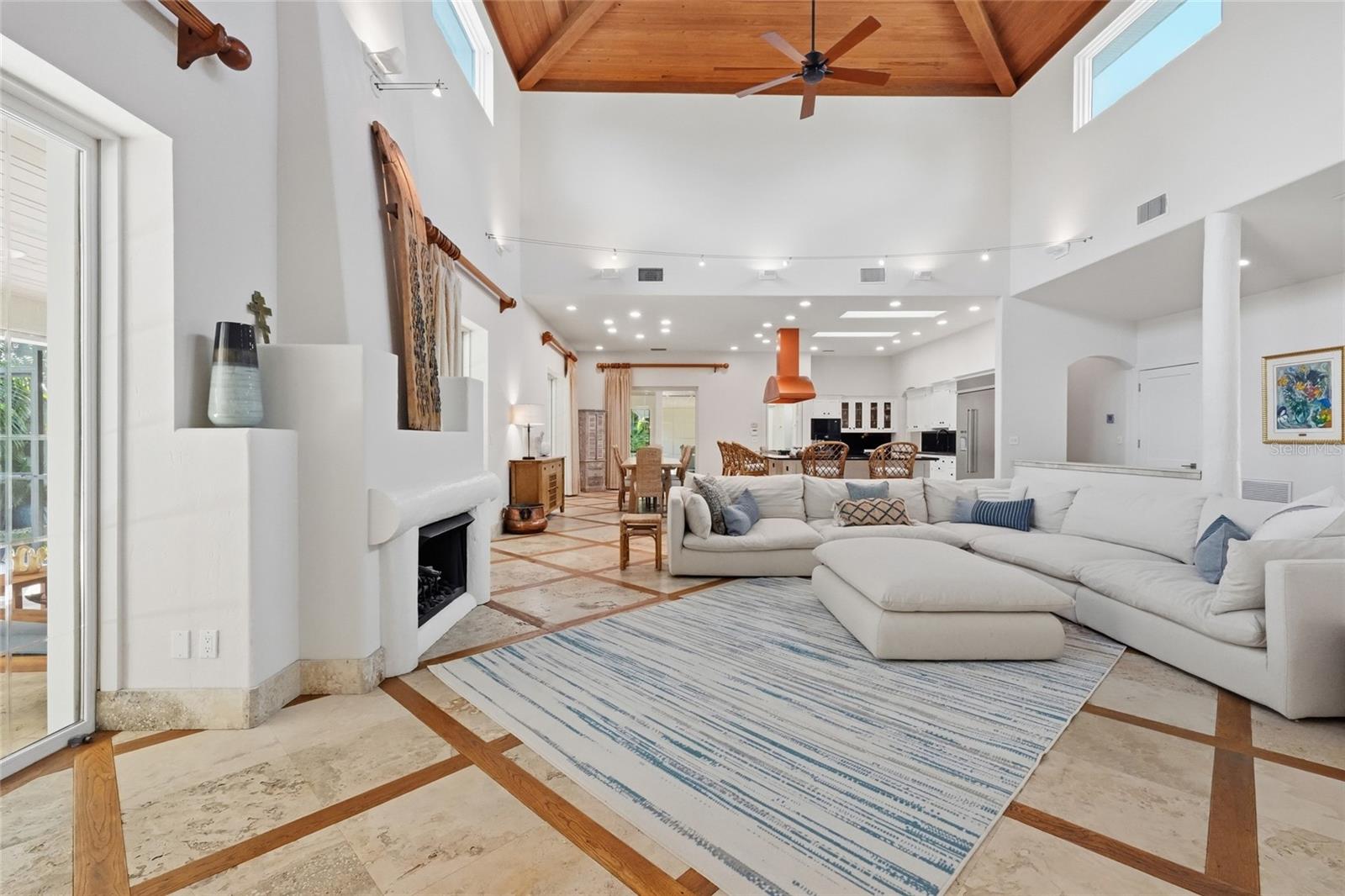 JOHNSON ESTATES - Residential
