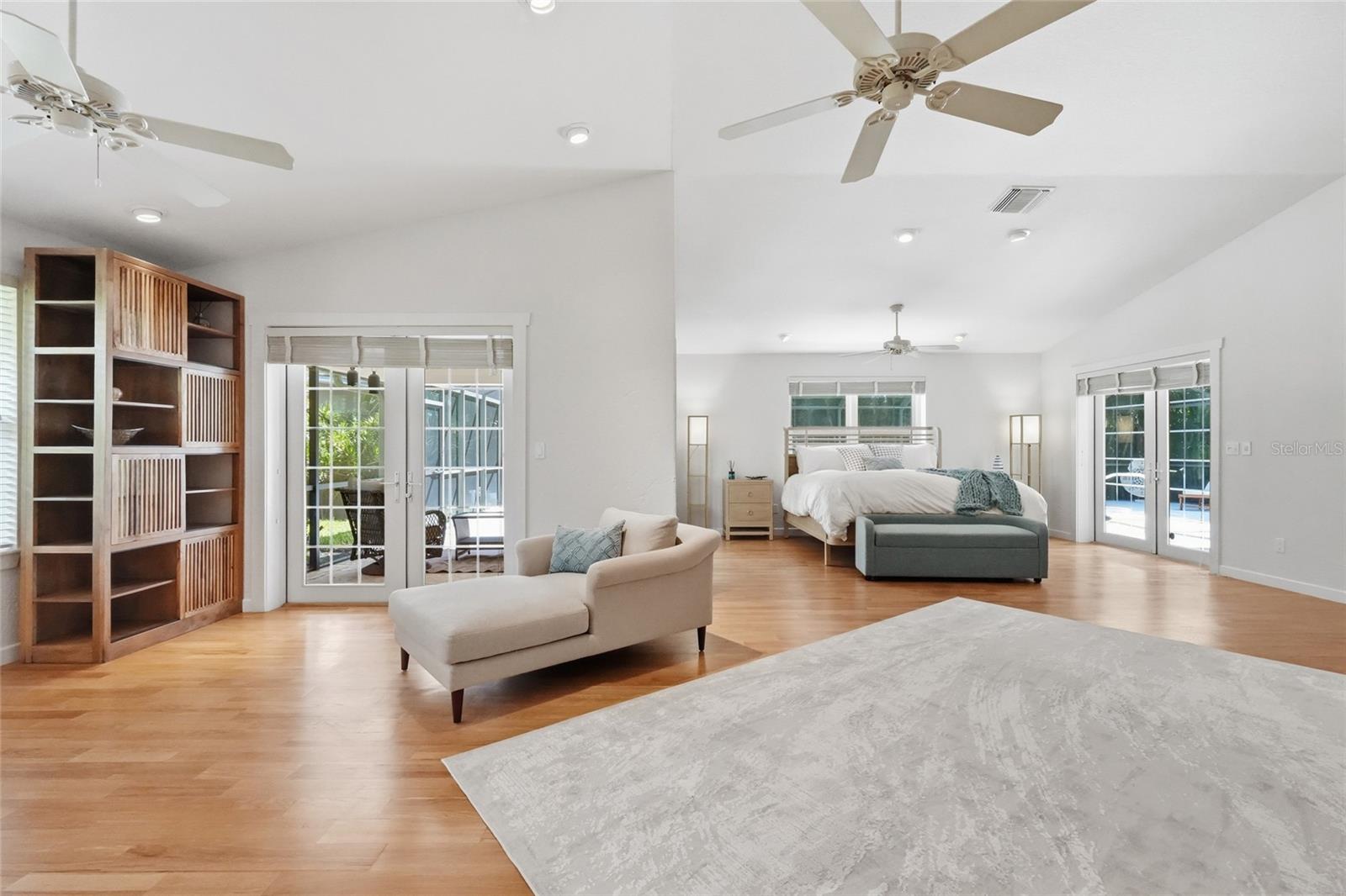 JOHNSON ESTATES - Residential