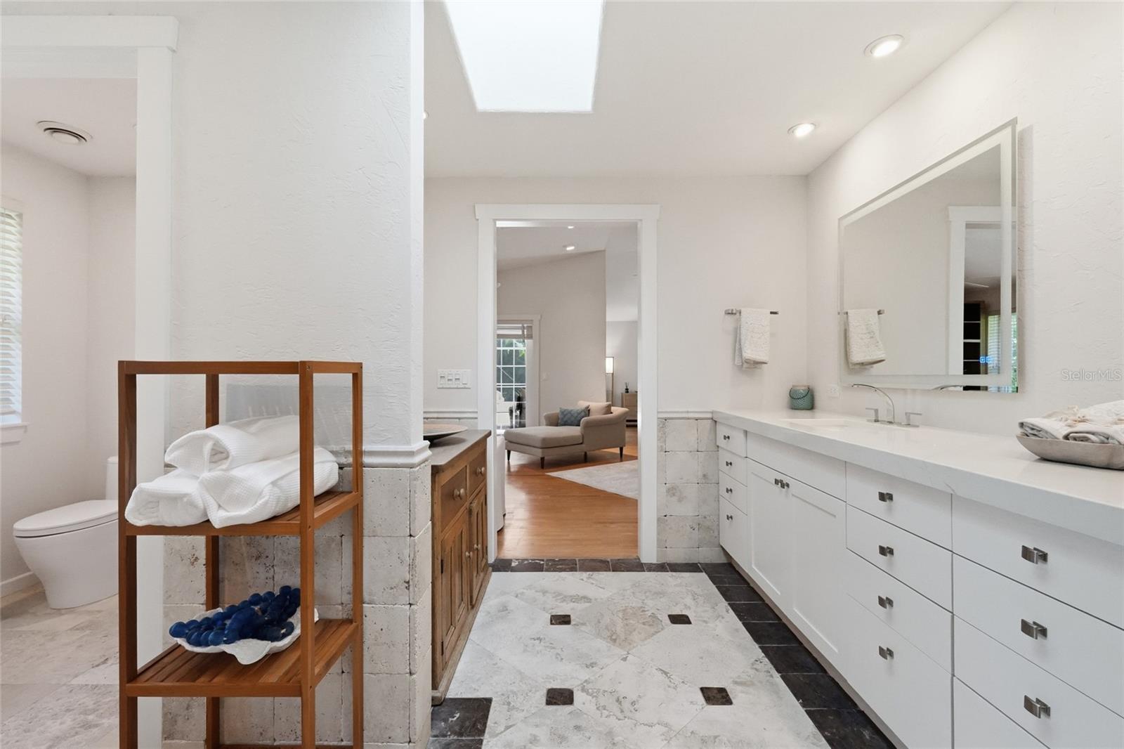 JOHNSON ESTATES - Residential