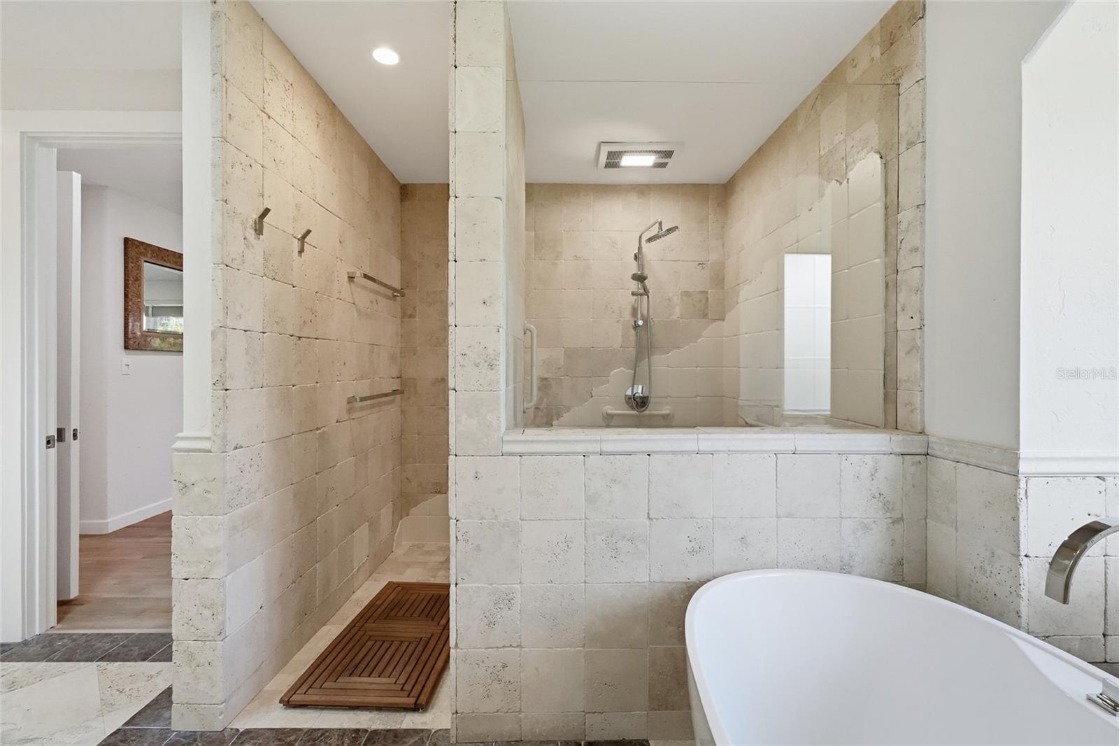 JOHNSON ESTATES - Residential