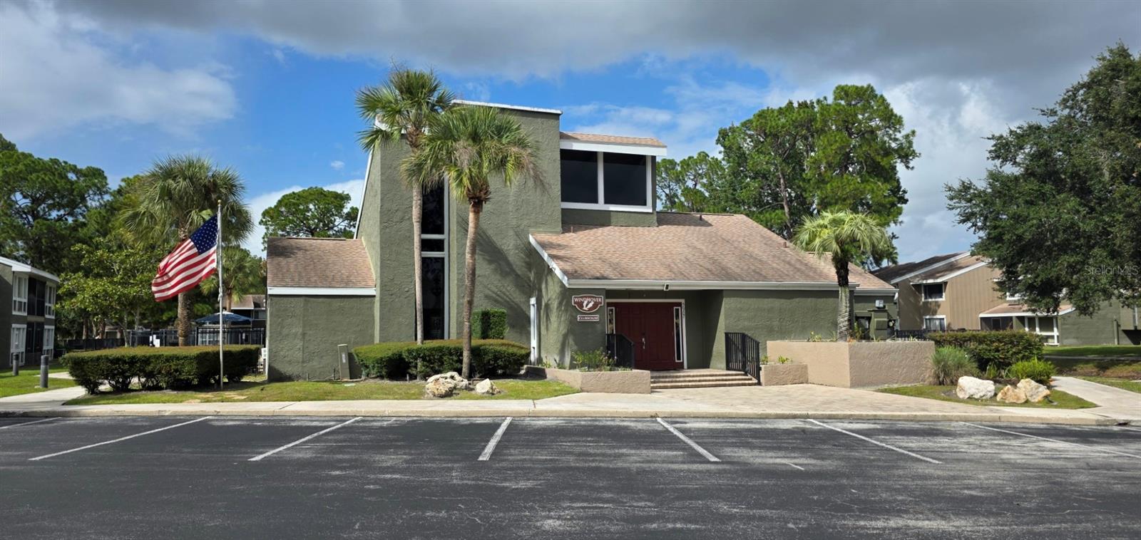 WINDHOVER CONDO - Residential