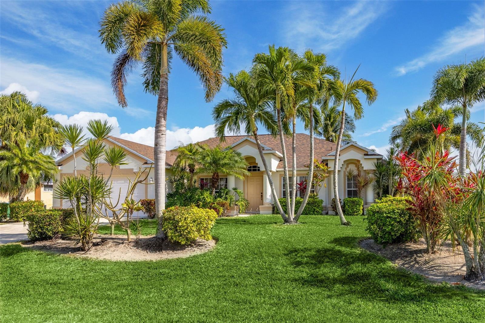 CAPE CORAL - Residential