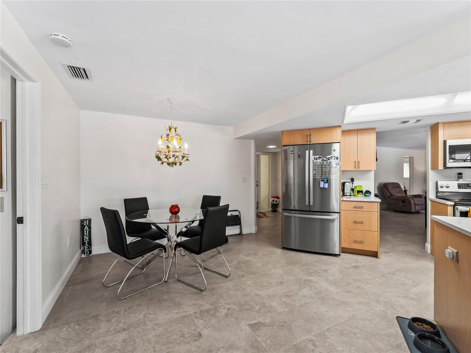 LITTLE HICKORY SHORES UNIT 3 - Residential
