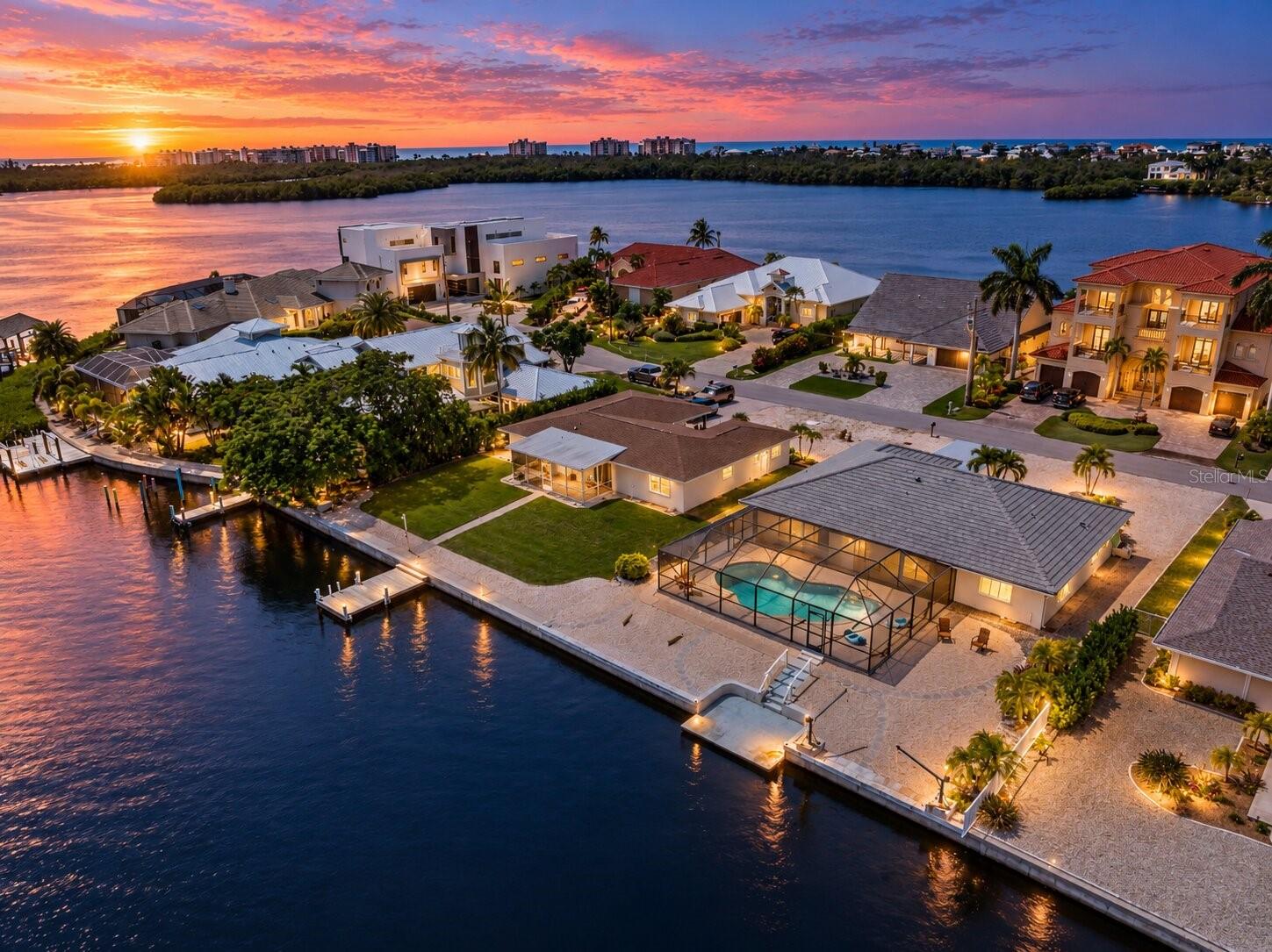 LITTLE HICKORY SHORES UNIT 3 - Residential