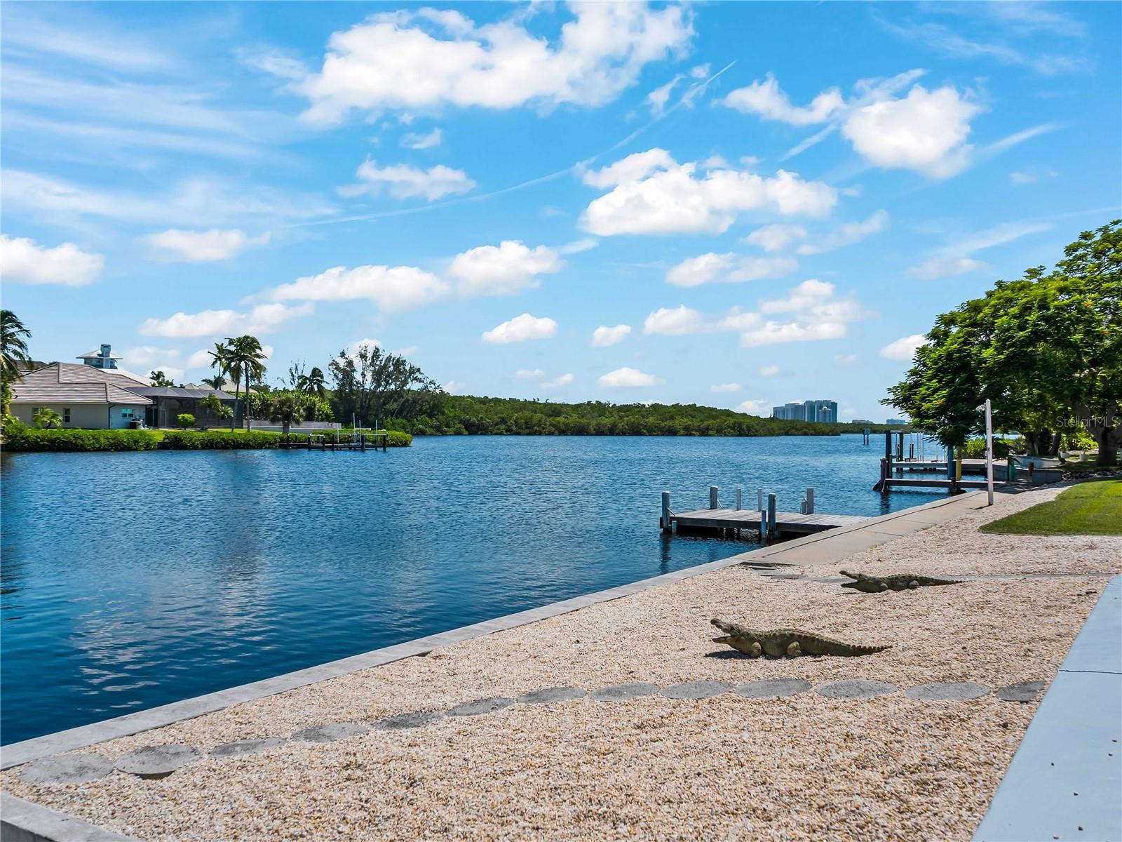 LITTLE HICKORY SHORES UNIT 3 - Residential