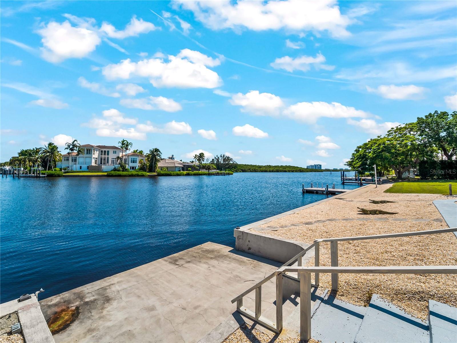 LITTLE HICKORY SHORES UNIT 3 - Residential