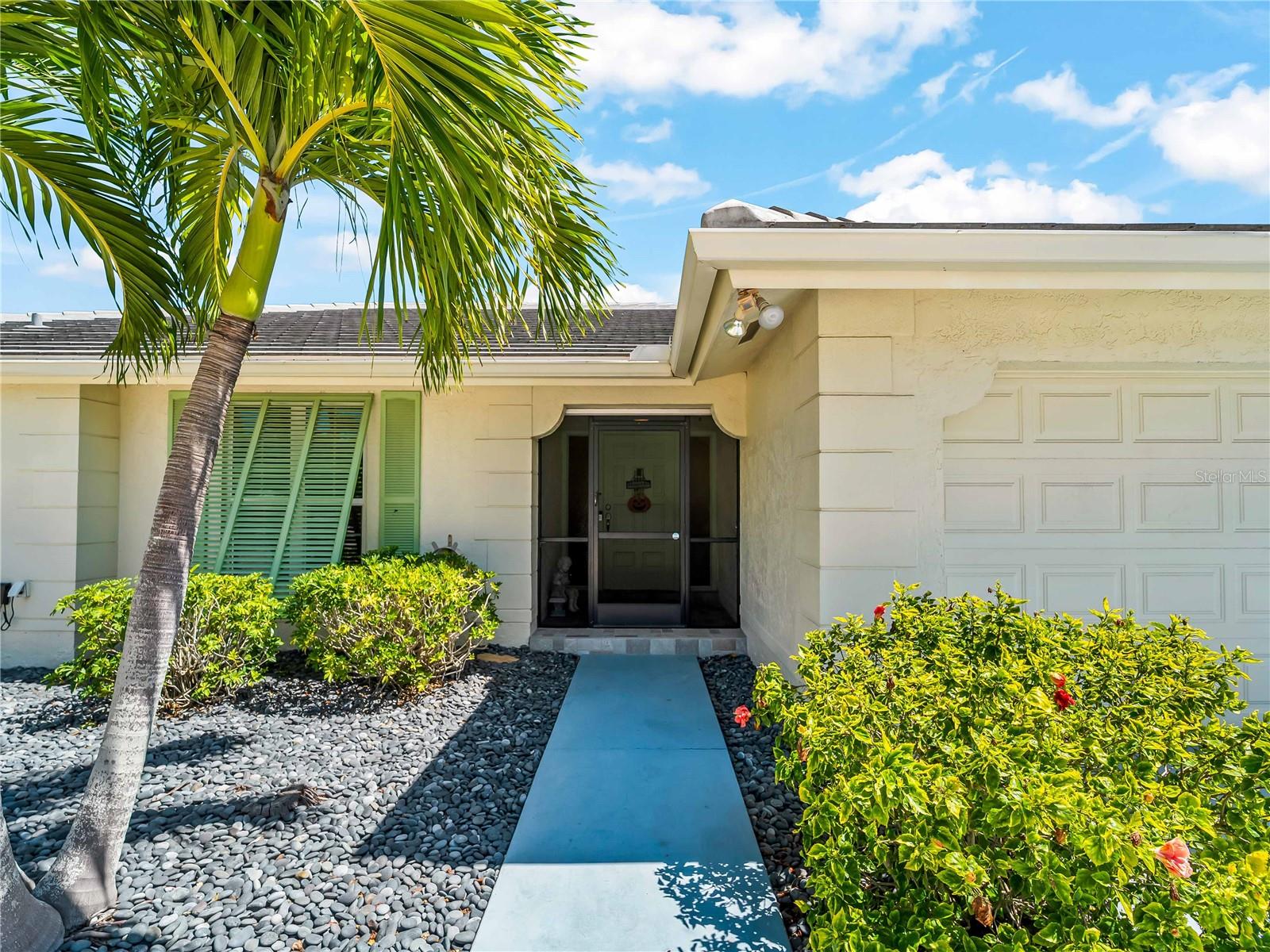 LITTLE HICKORY SHORES UNIT 3 - Residential