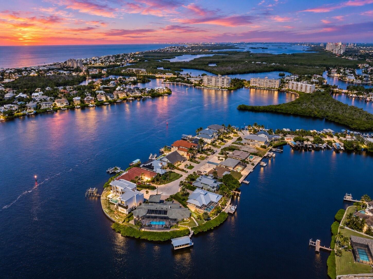 LITTLE HICKORY SHORES UNIT 3 - Residential