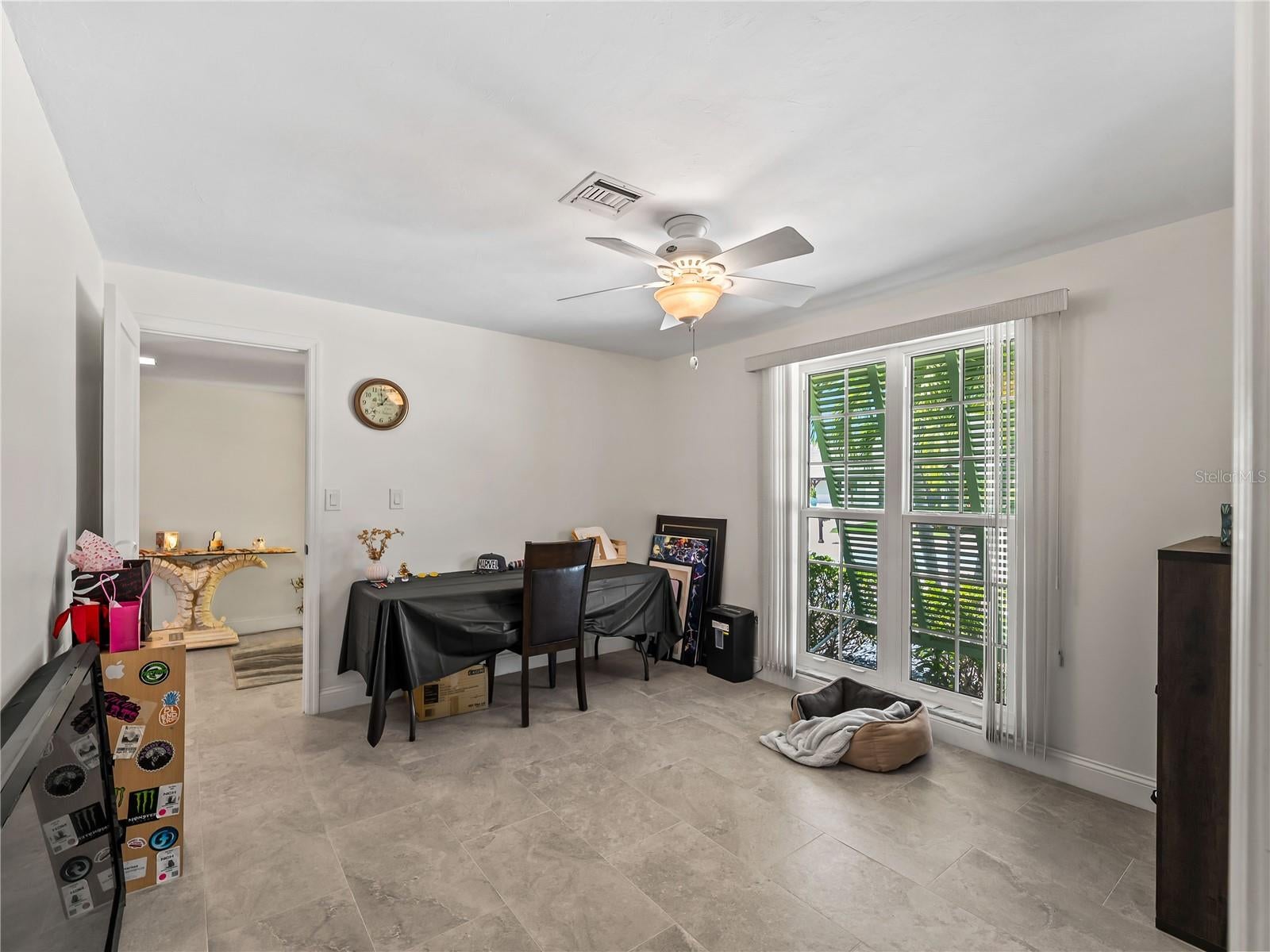 LITTLE HICKORY SHORES UNIT 3 - Residential