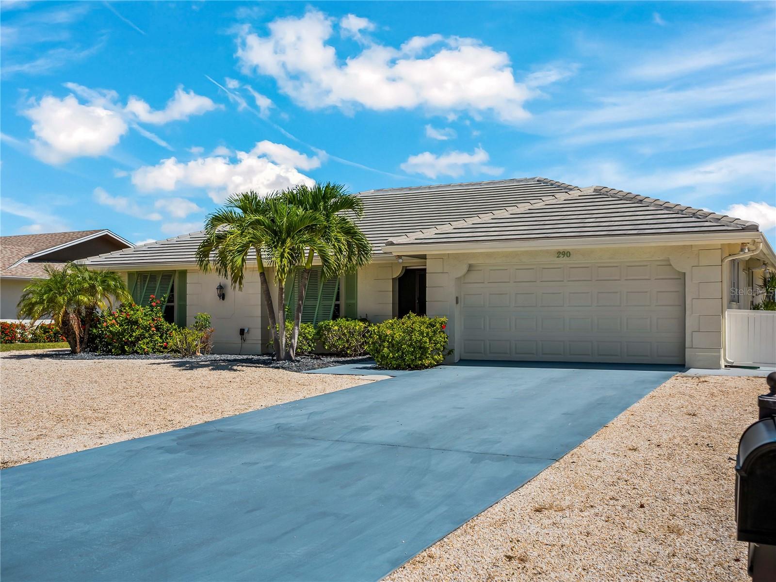 LITTLE HICKORY SHORES UNIT 3 - Residential