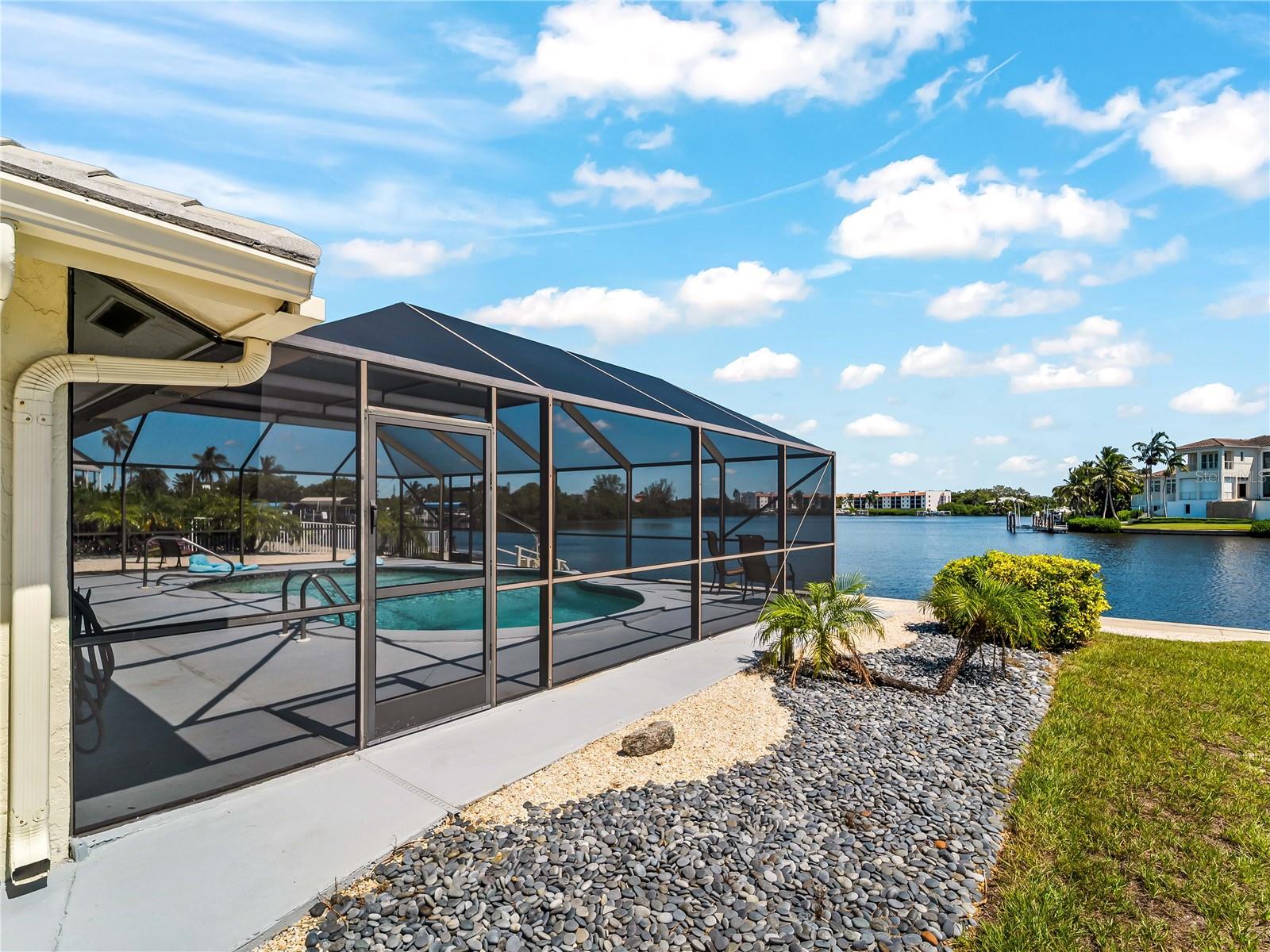 LITTLE HICKORY SHORES UNIT 3 - Residential