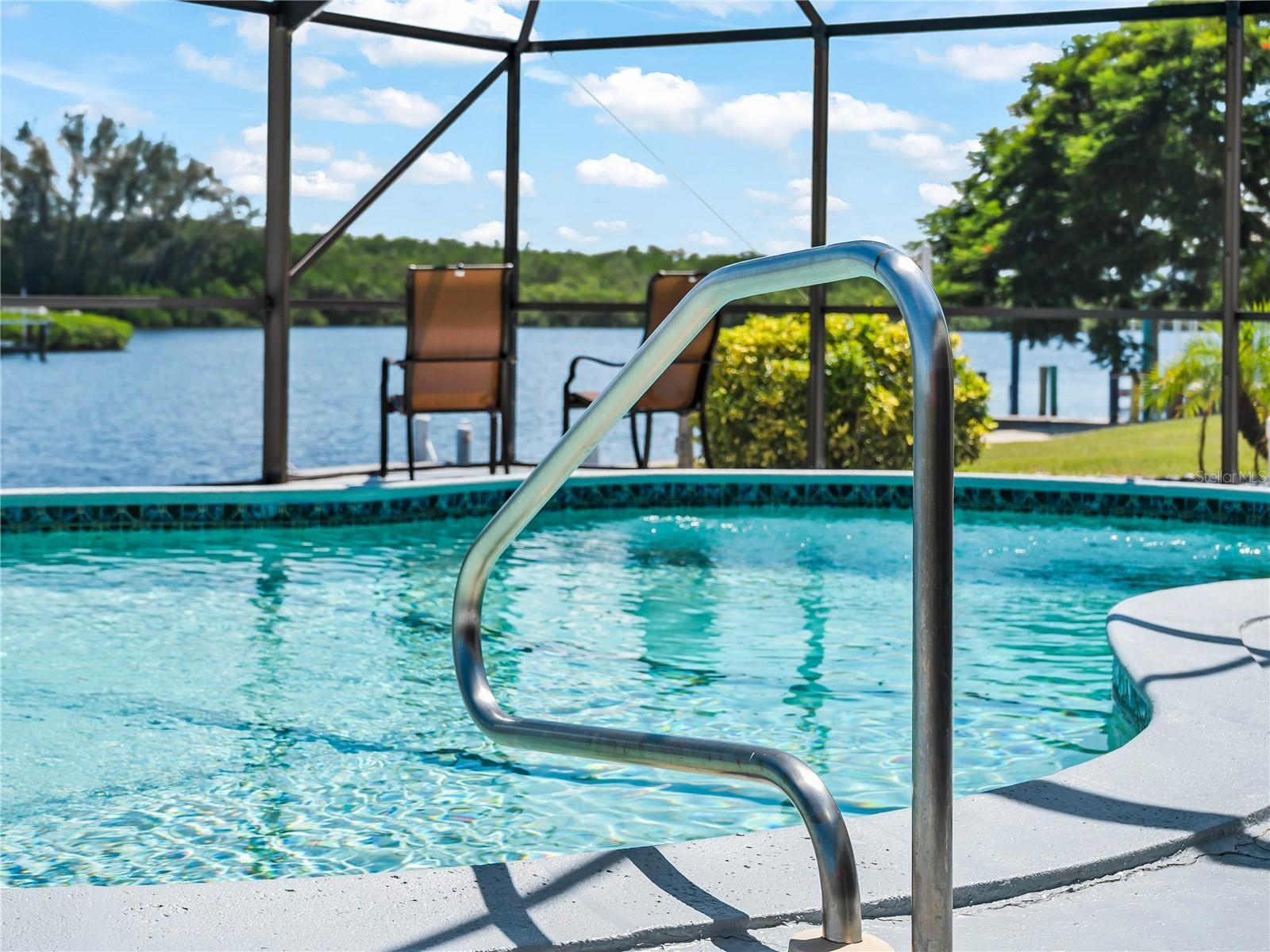 LITTLE HICKORY SHORES UNIT 3 - Residential