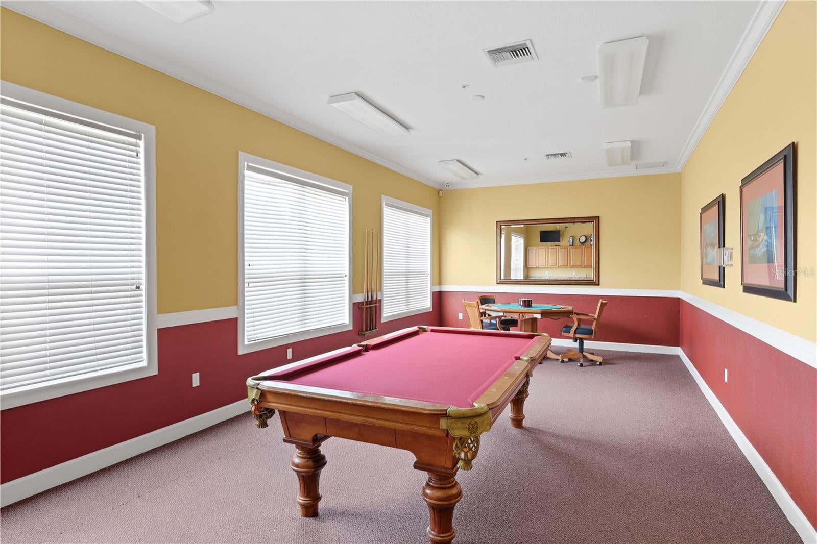 ADMIRALS WALK - Residential