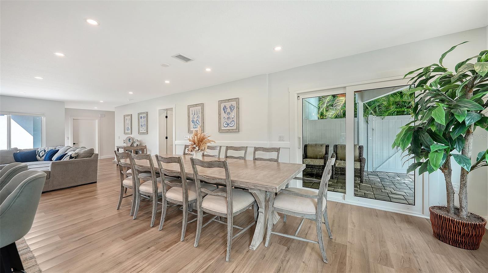 SOUTH SIDE PARK - Residential