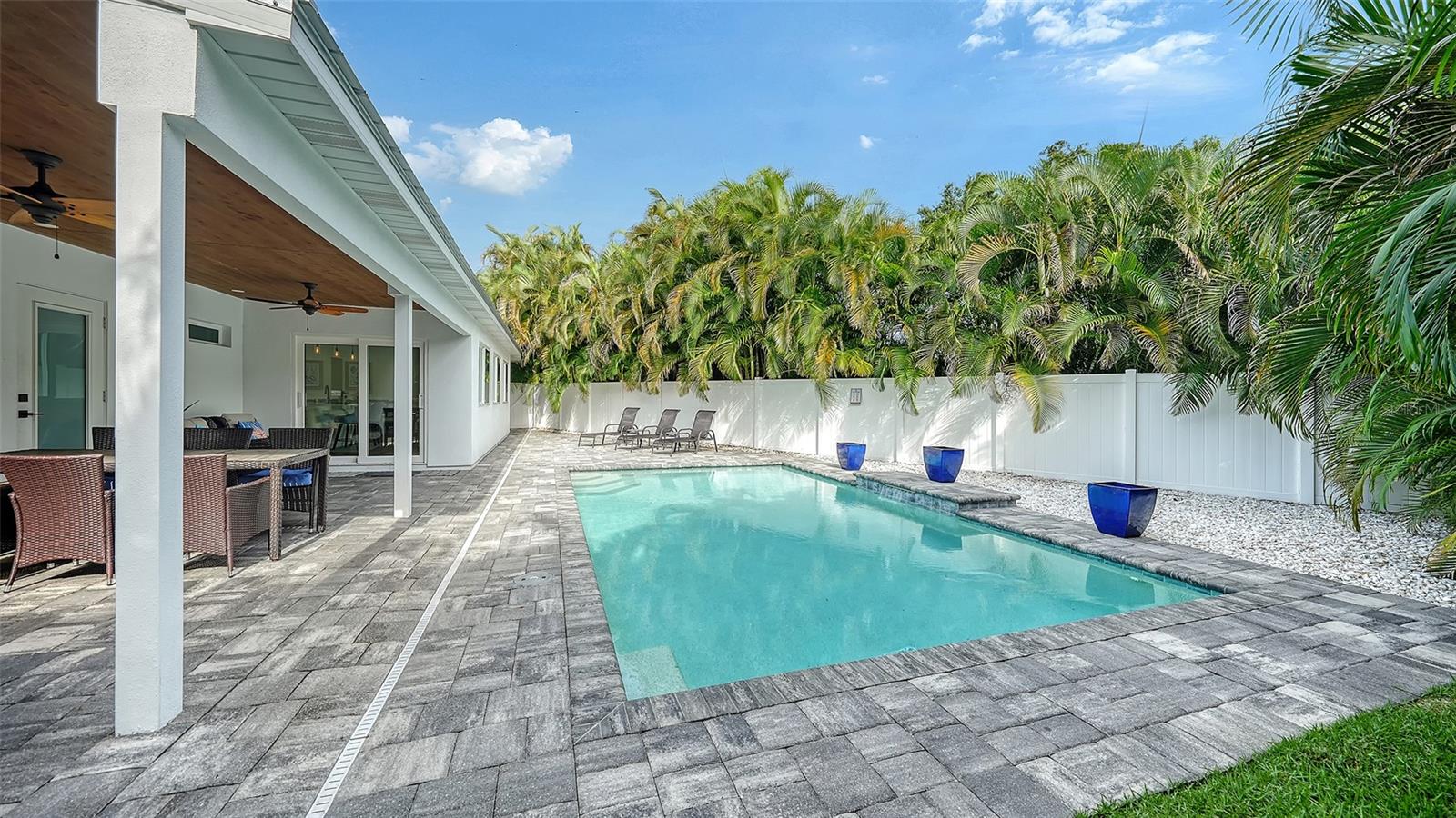 SOUTH SIDE PARK - Residential