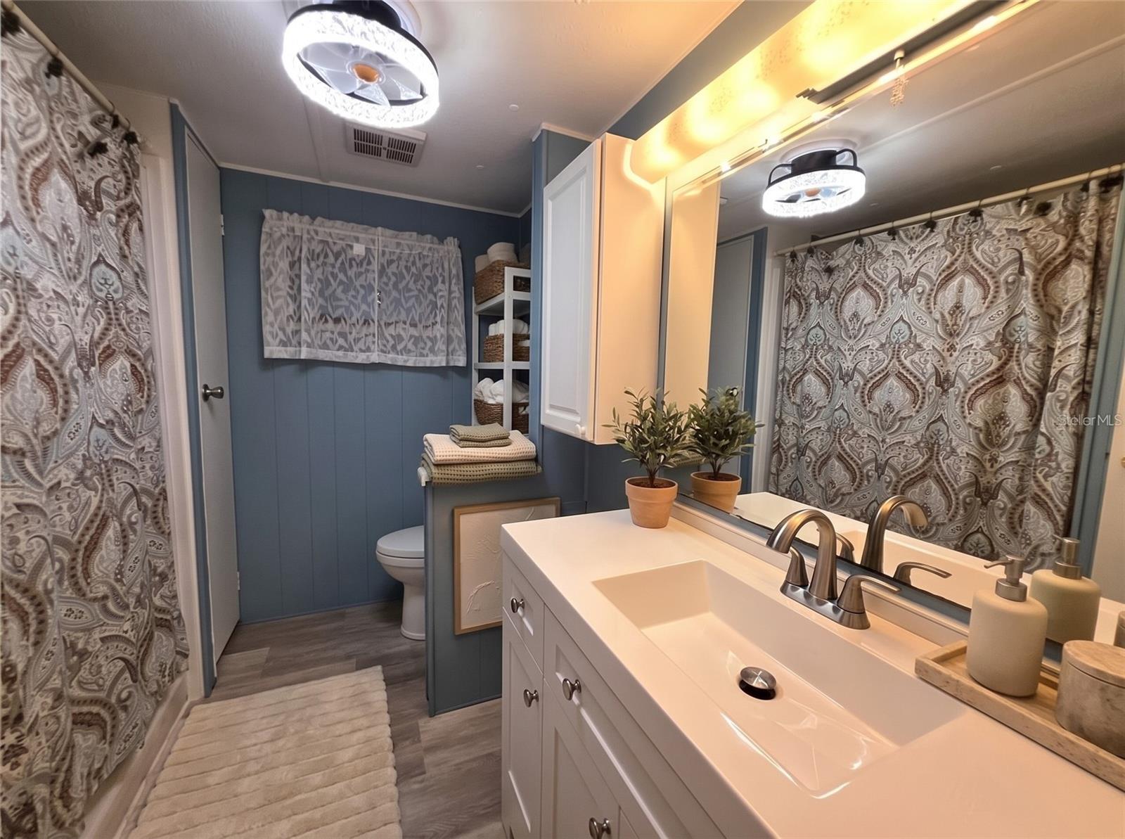 OAK GROVE - Residential