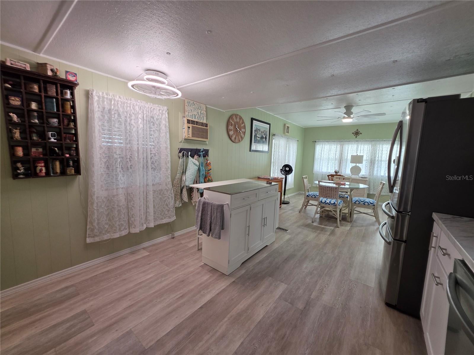 OAK GROVE - Residential