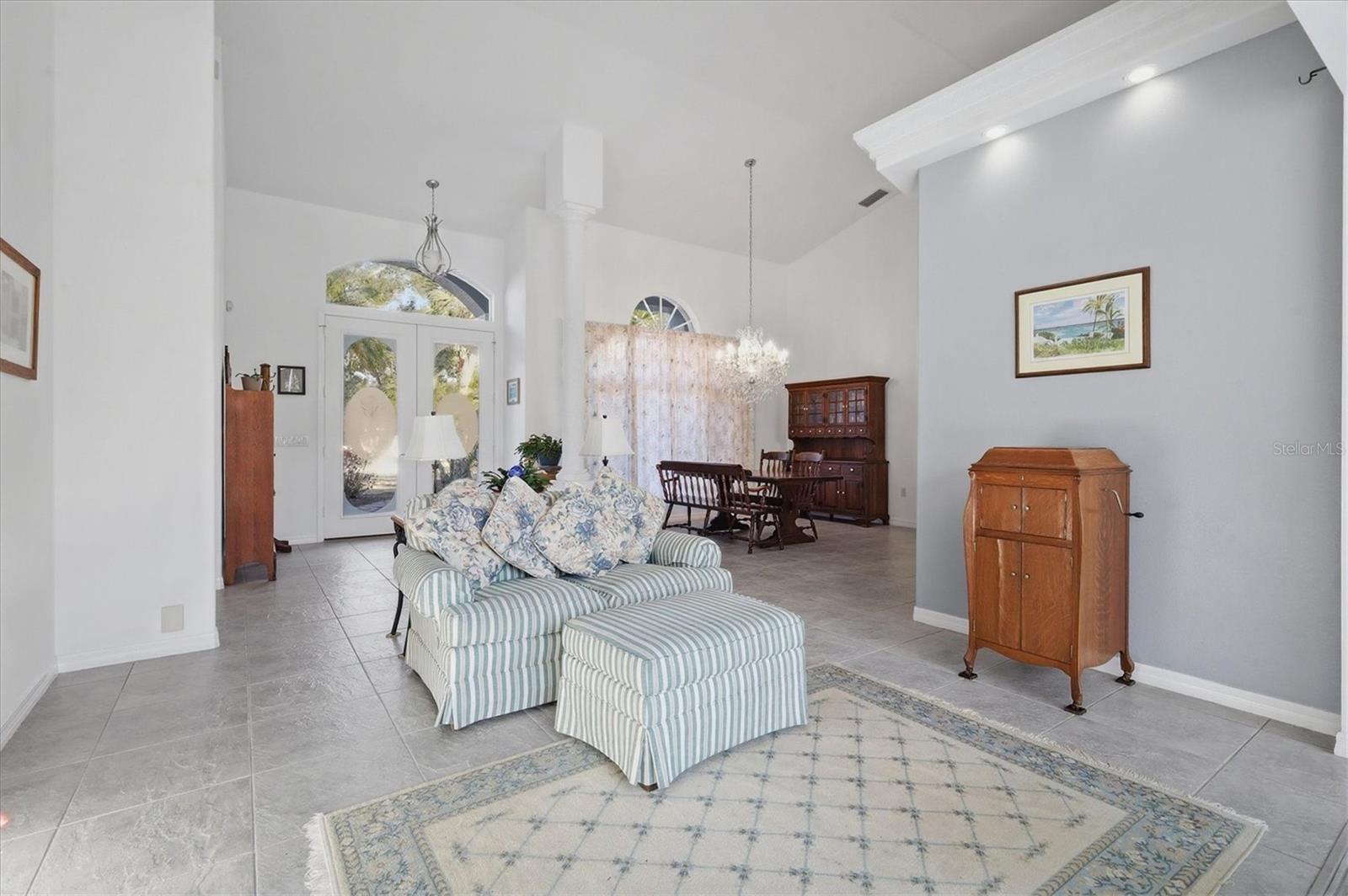 SANDALWOOD - Residential