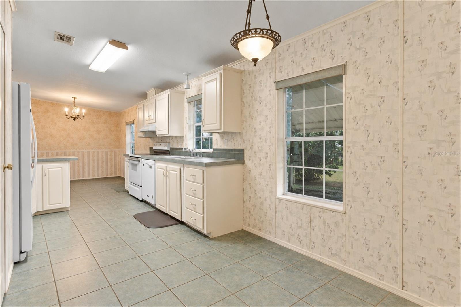 PEACEFUL PINE ACRES 35 - Residential