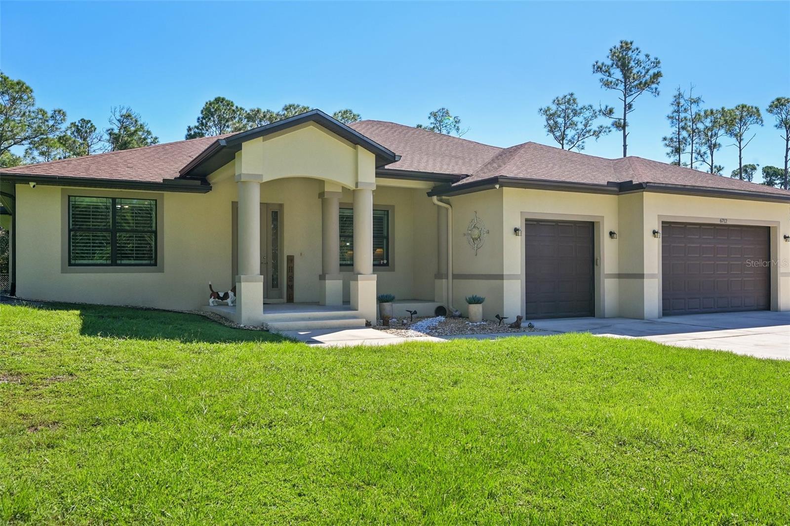 NORTH PORT CHARLOTTE ESTATES - Residential
