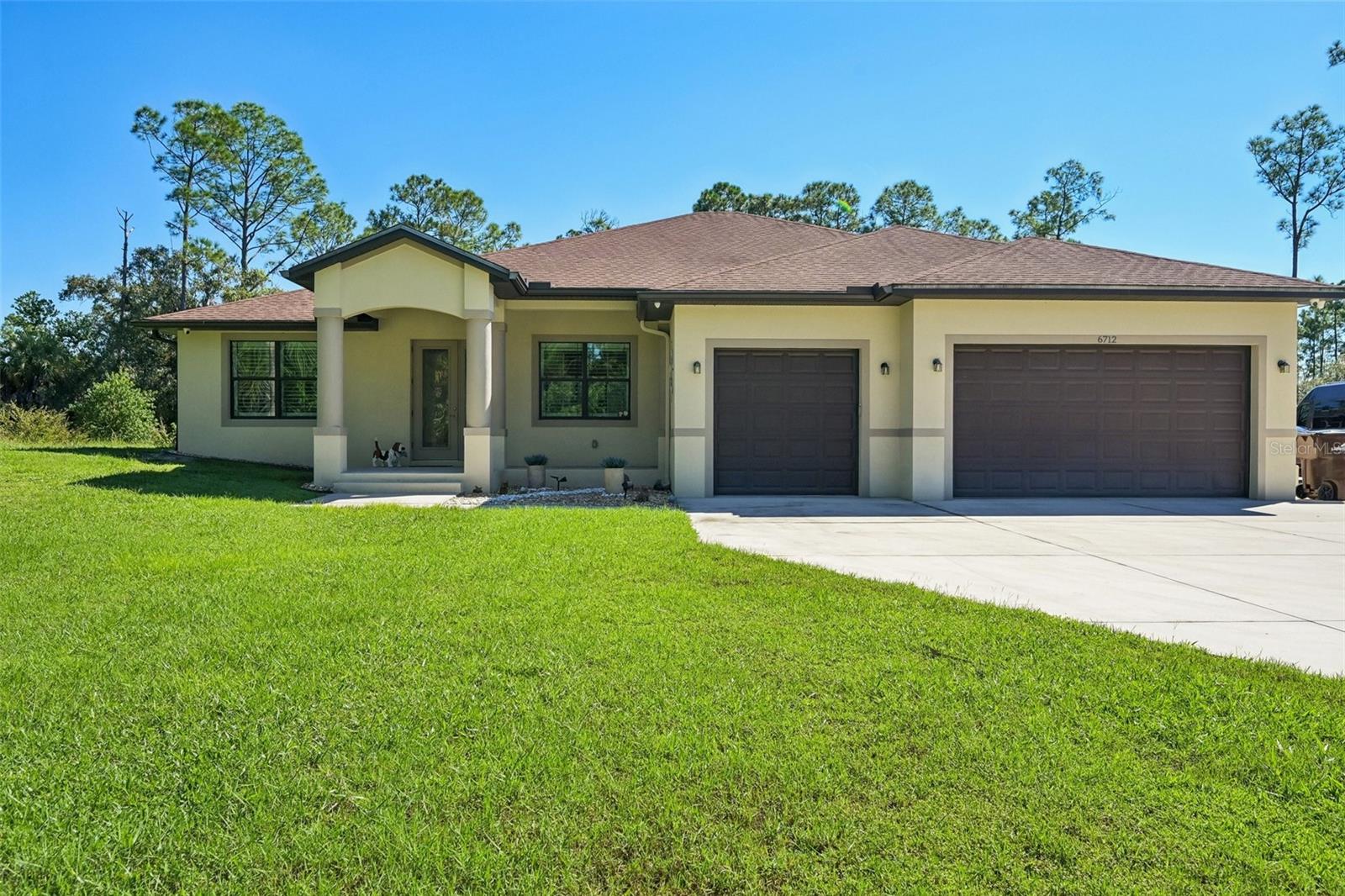 NORTH PORT CHARLOTTE ESTATES - Residential