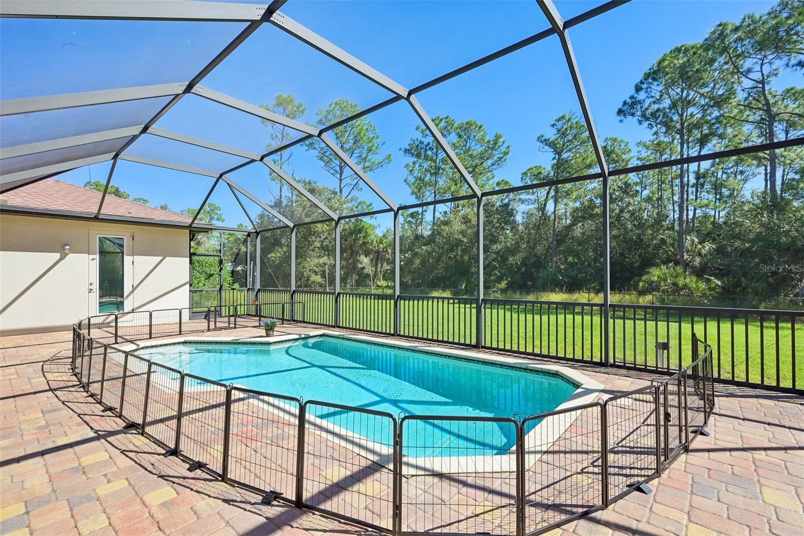 NORTH PORT CHARLOTTE ESTATES - Residential