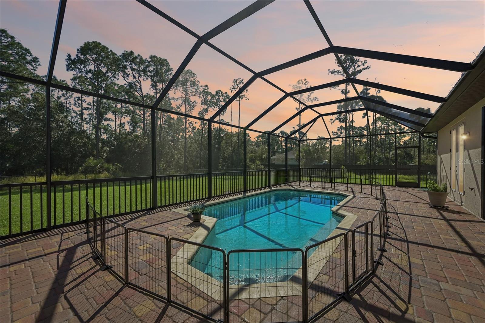 NORTH PORT CHARLOTTE ESTATES - Residential