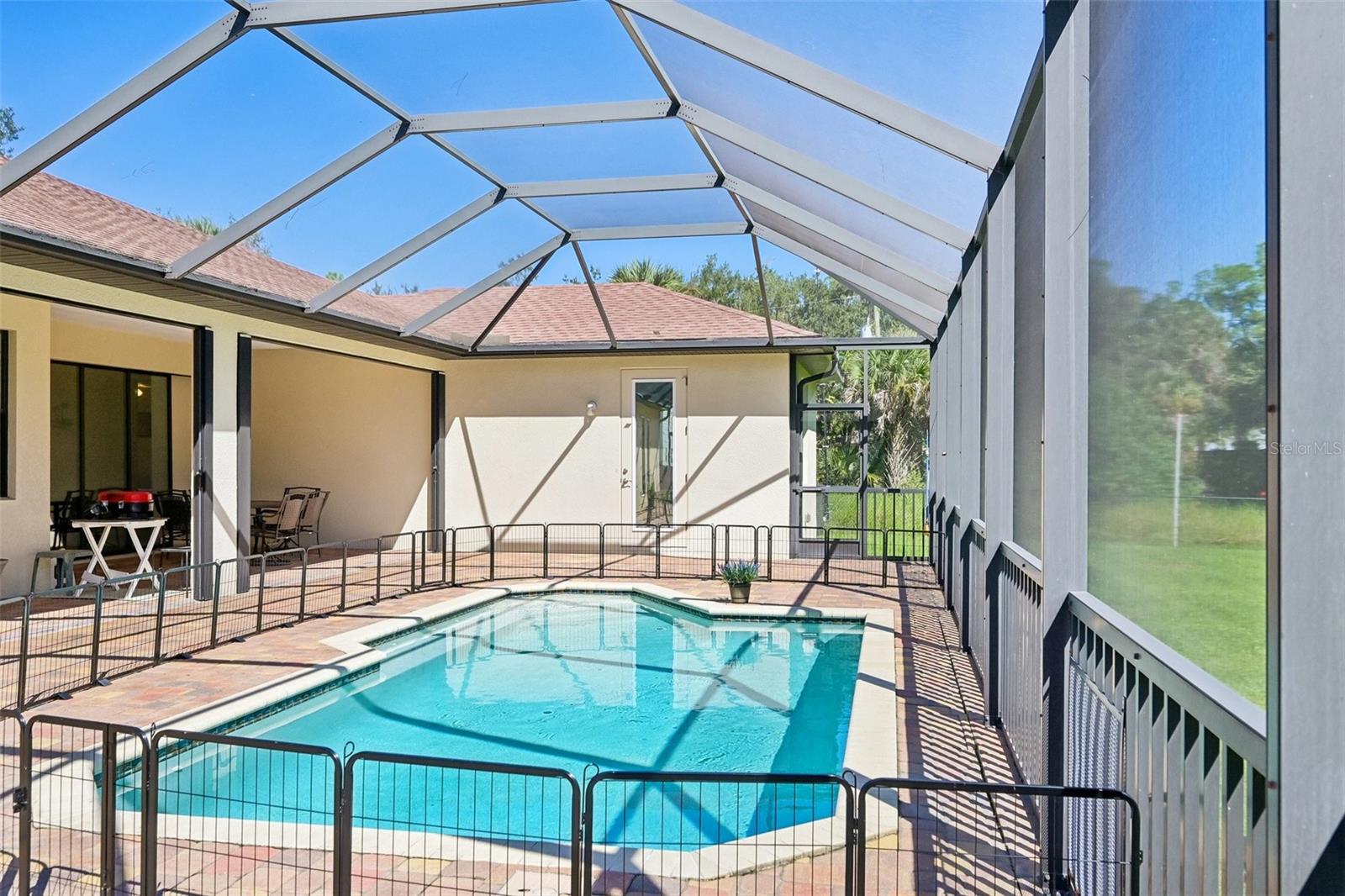 NORTH PORT CHARLOTTE ESTATES - Residential