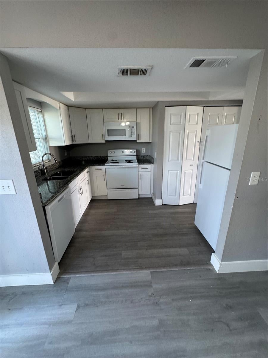 TEMPLE TERRACE PATIO HOMES A C - Residential