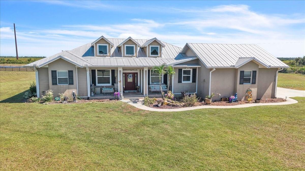 PRAIRIE CREEK PARK - Residential