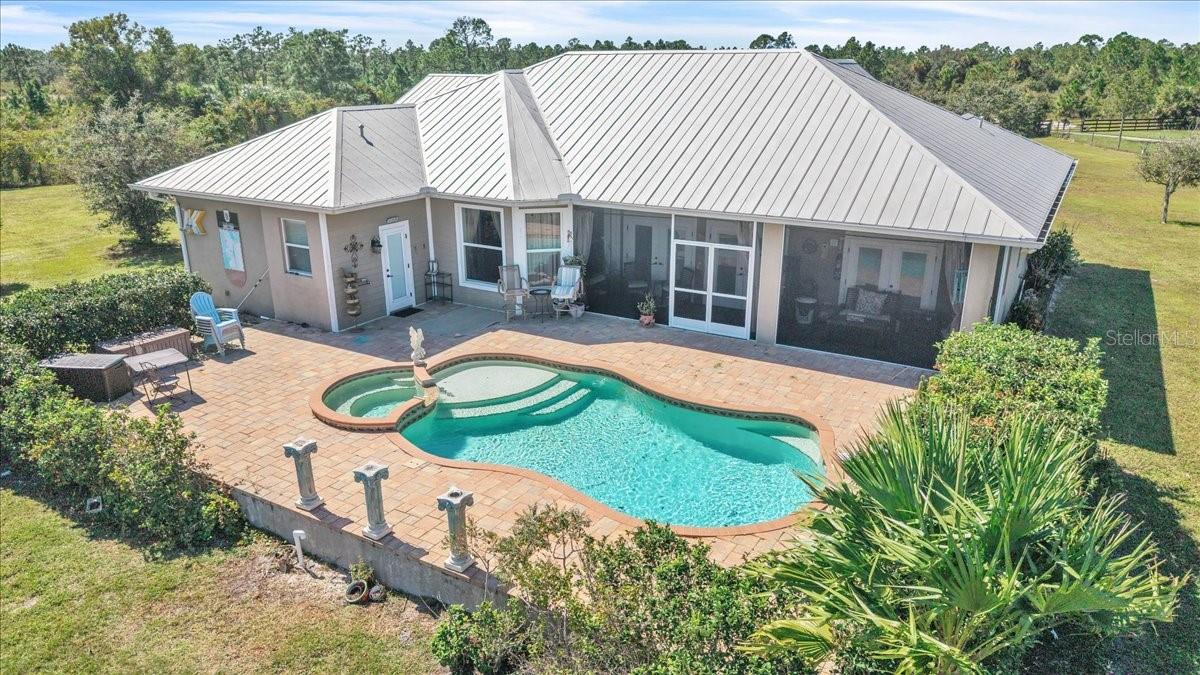PRAIRIE CREEK PARK - Residential