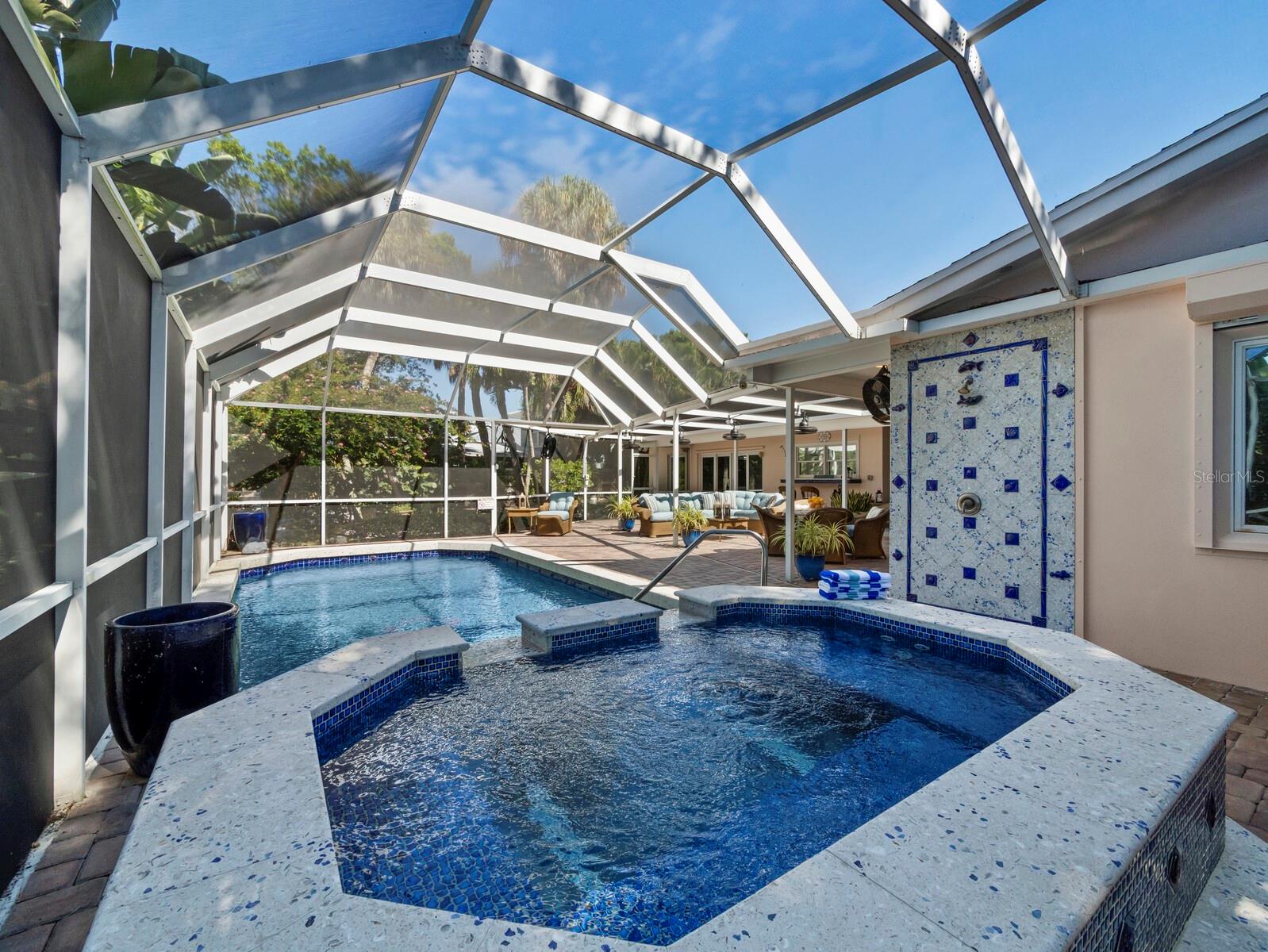LOT 5 SARA SANDS UNIT 1 - Residential