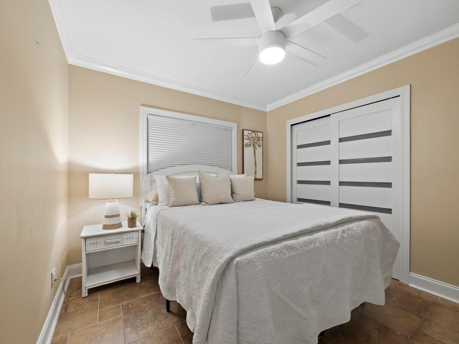 LOT 5 SARA SANDS UNIT 1 - Residential