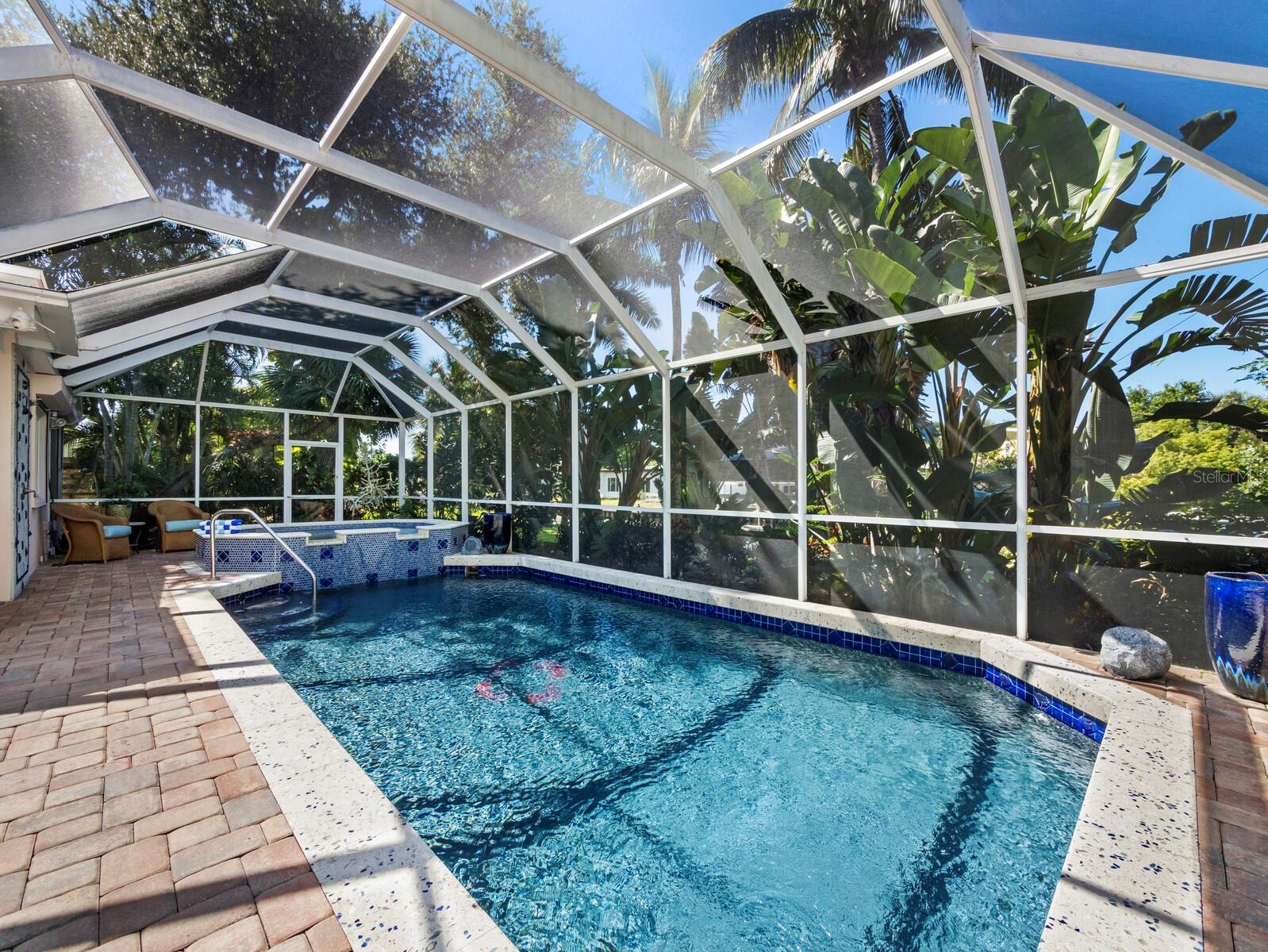 LOT 5 SARA SANDS UNIT 1 - Residential
