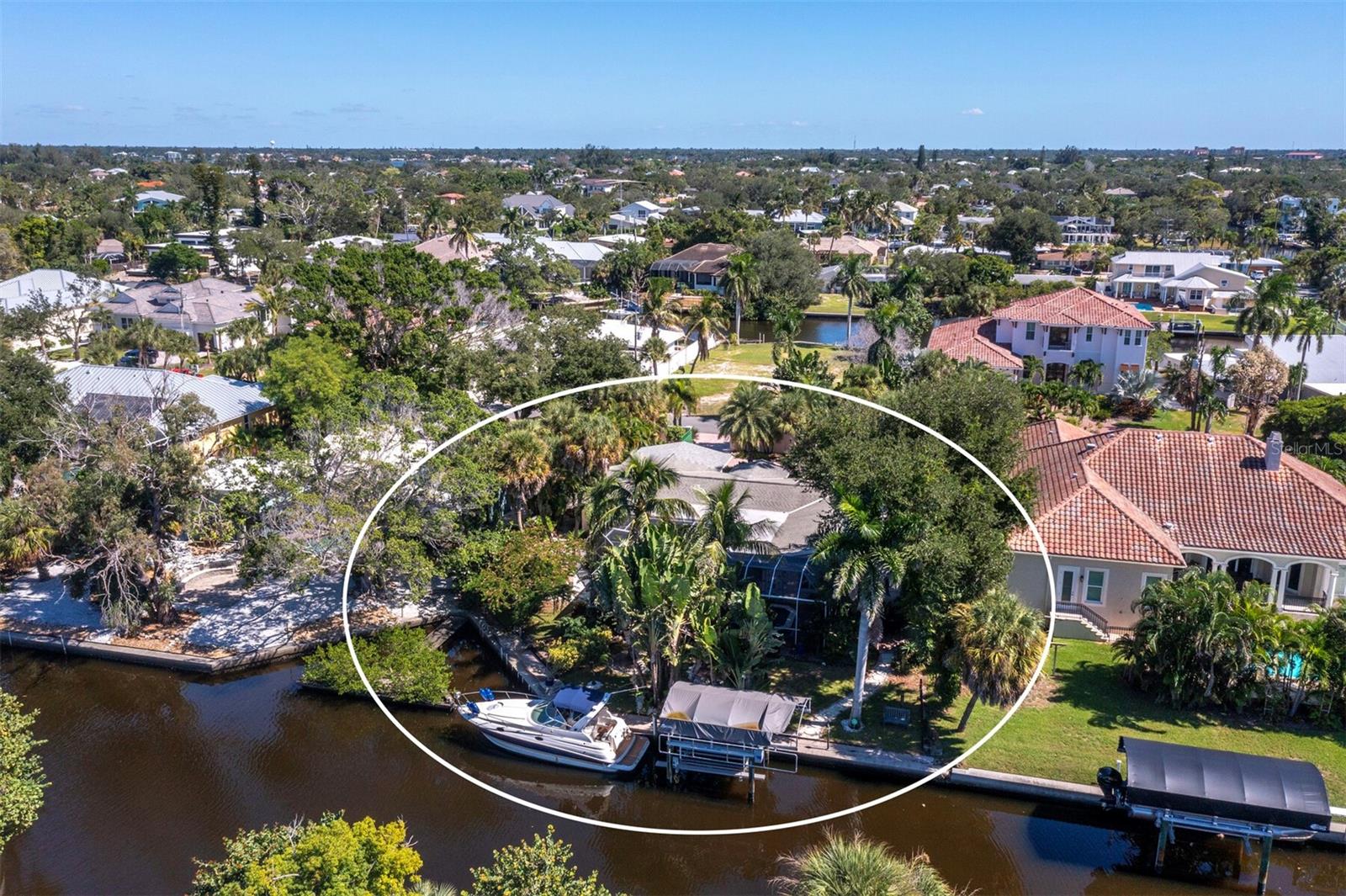 LOT 5 SARA SANDS UNIT 1 - Residential