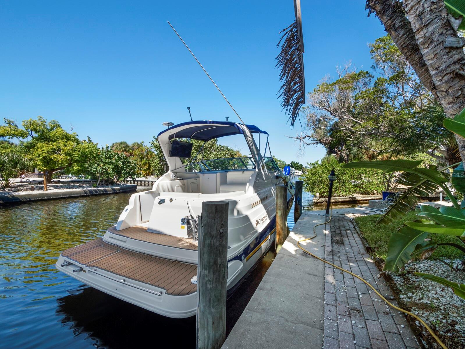 LOT 5 SARA SANDS UNIT 1 - Residential