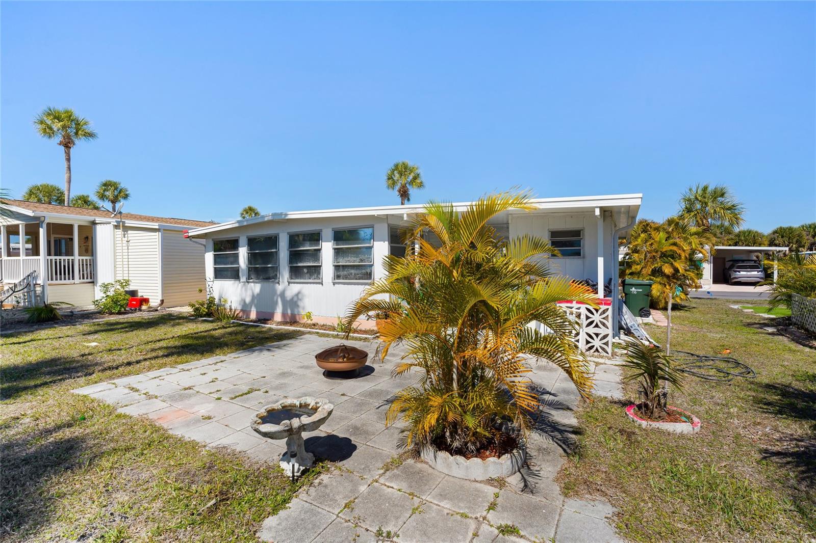 VENICE ISLE - Residential