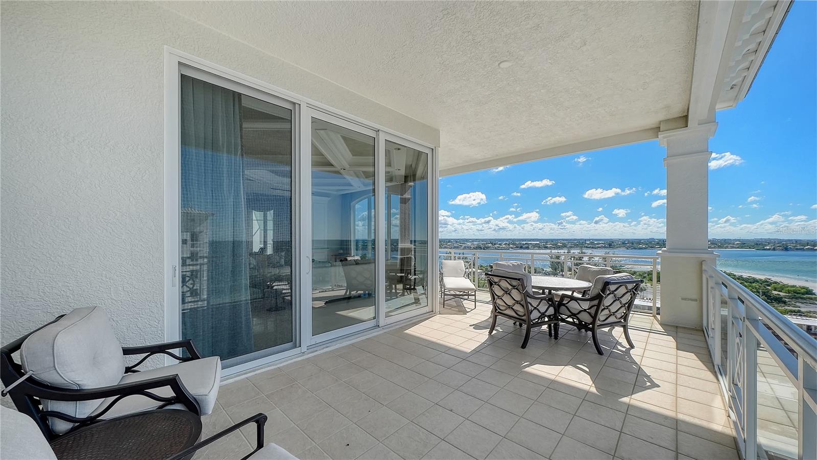 ORCHID BEACH CLUB RESIDENCES - Residential