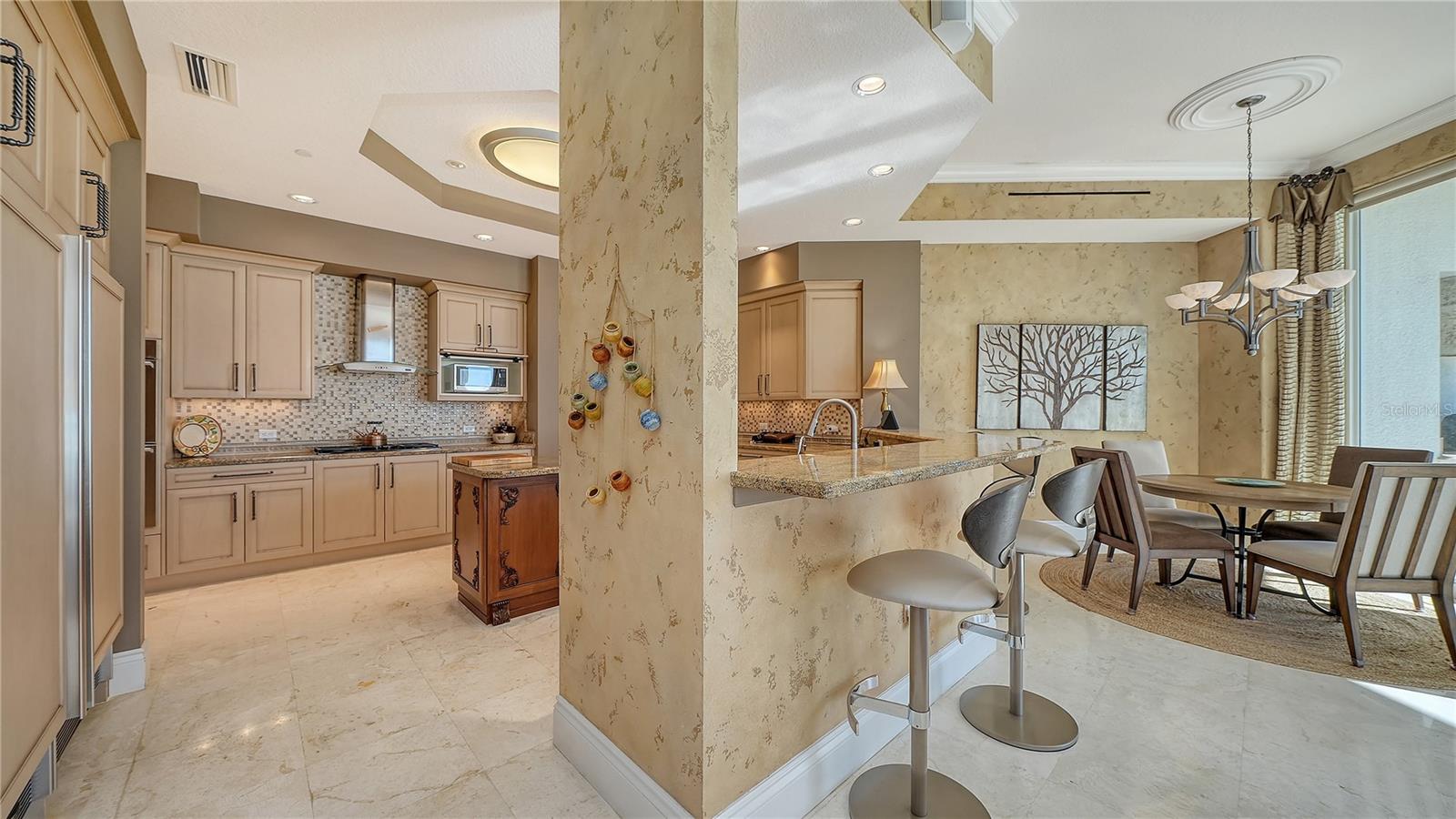 ORCHID BEACH CLUB RESIDENCES - Residential