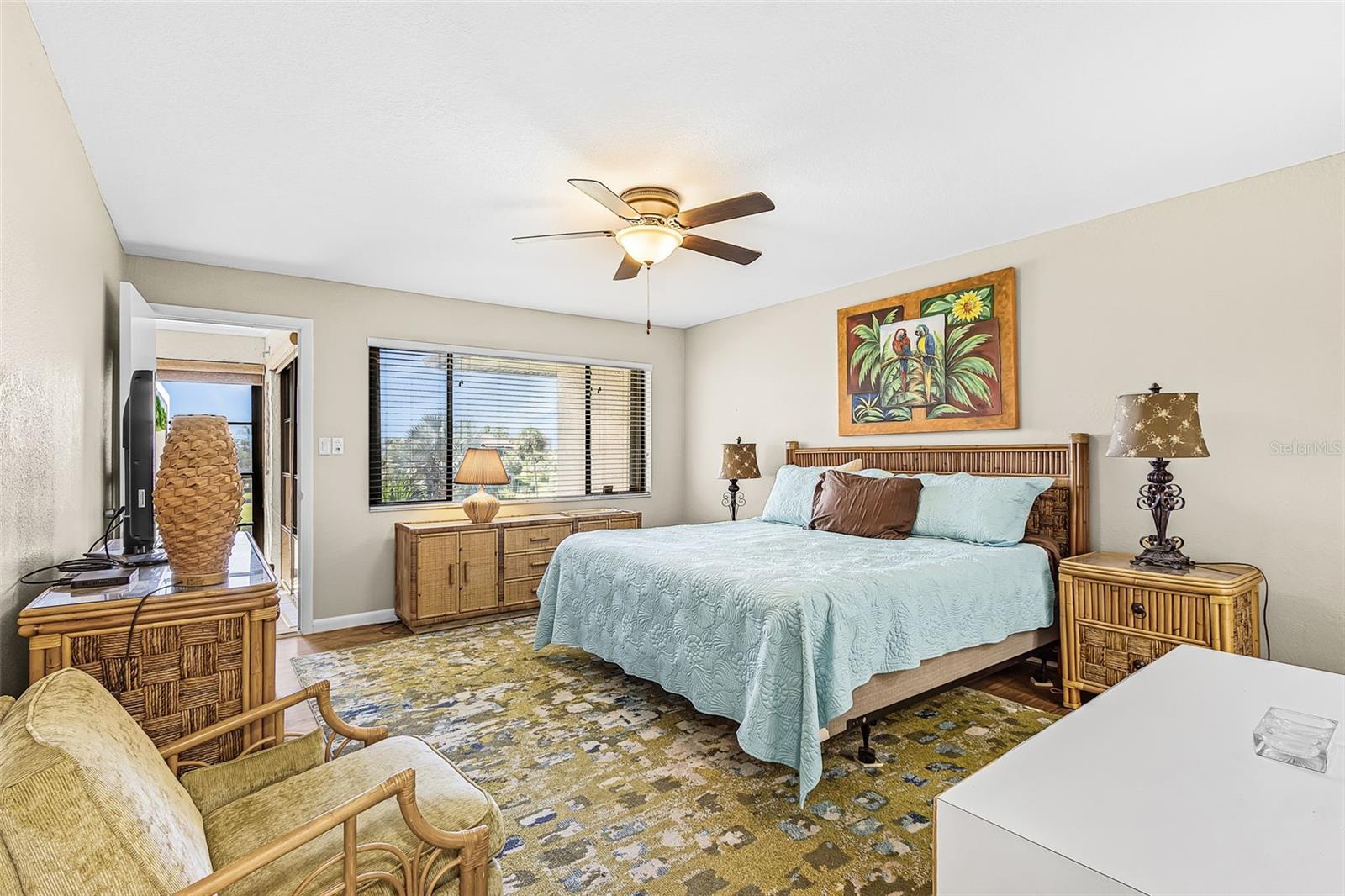 COMMODORE CLUB CONDO - Residential