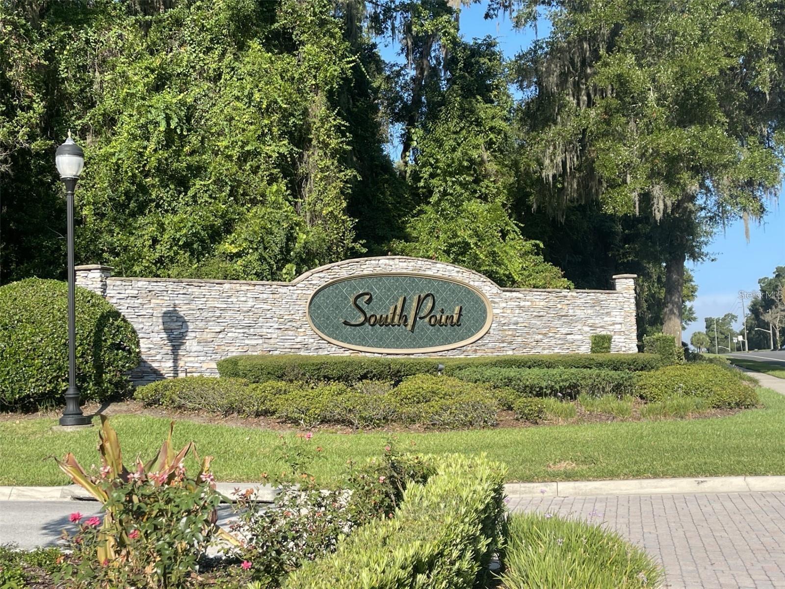SOUTH POINT - Land