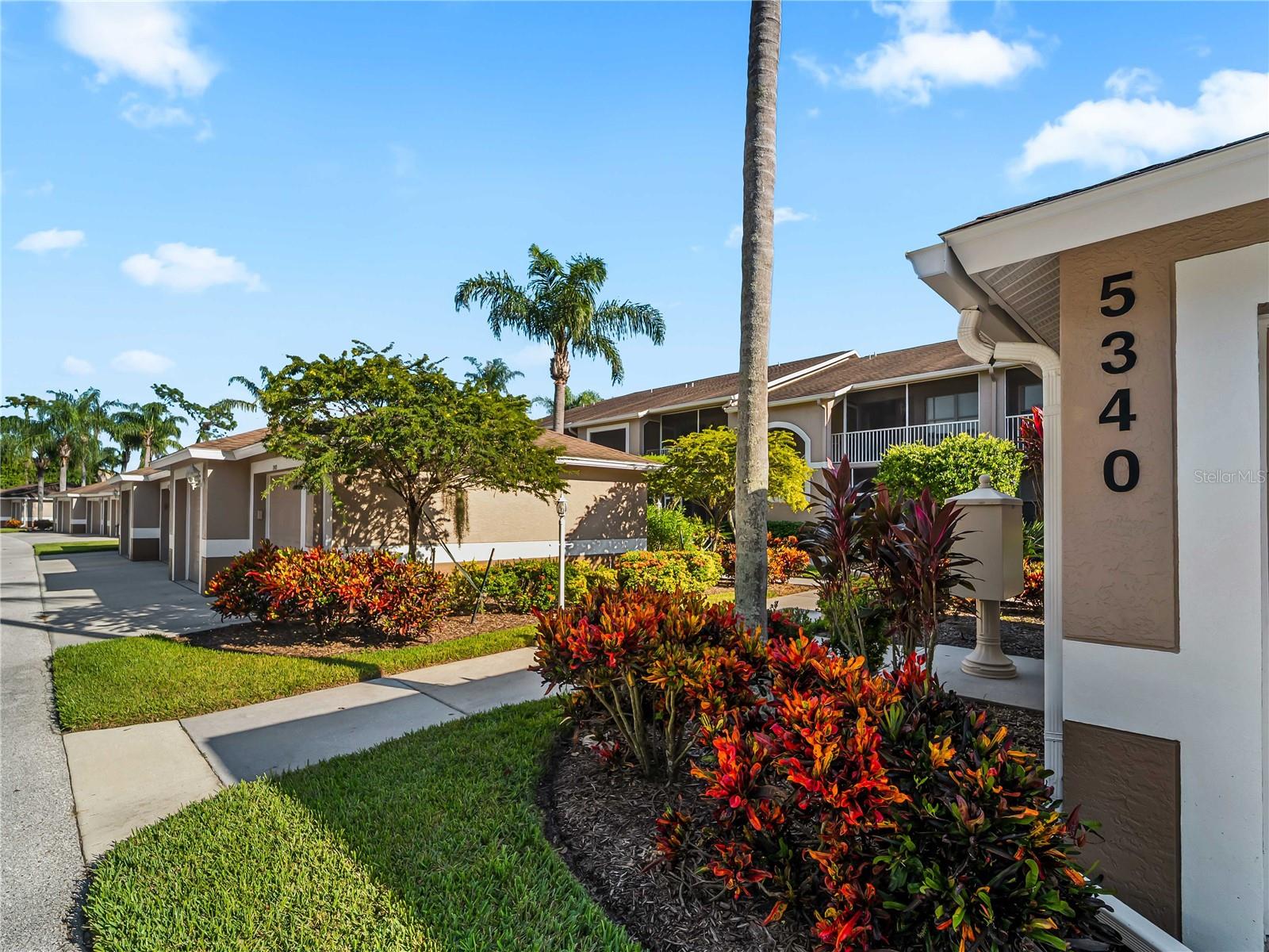 VERANDA 7 AT HERITAGE OAKS - Residential