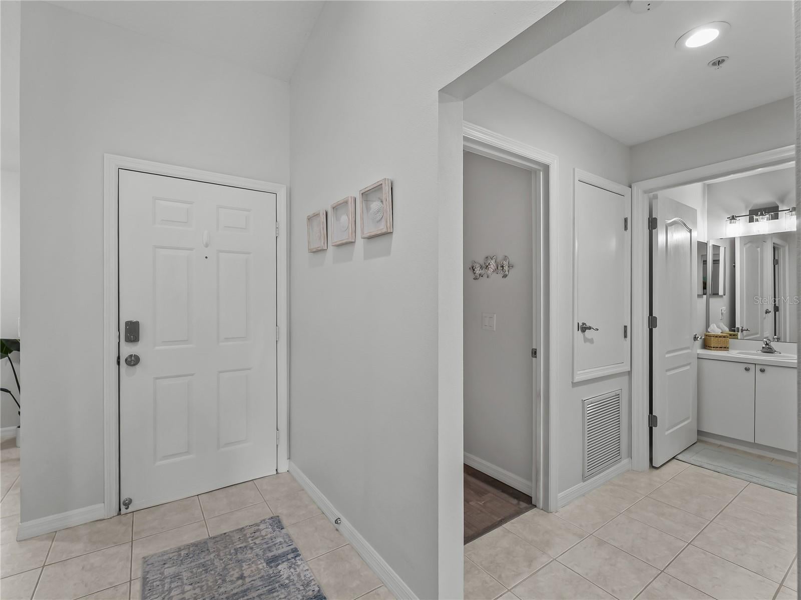 VERANDA 7 AT HERITAGE OAKS - Residential