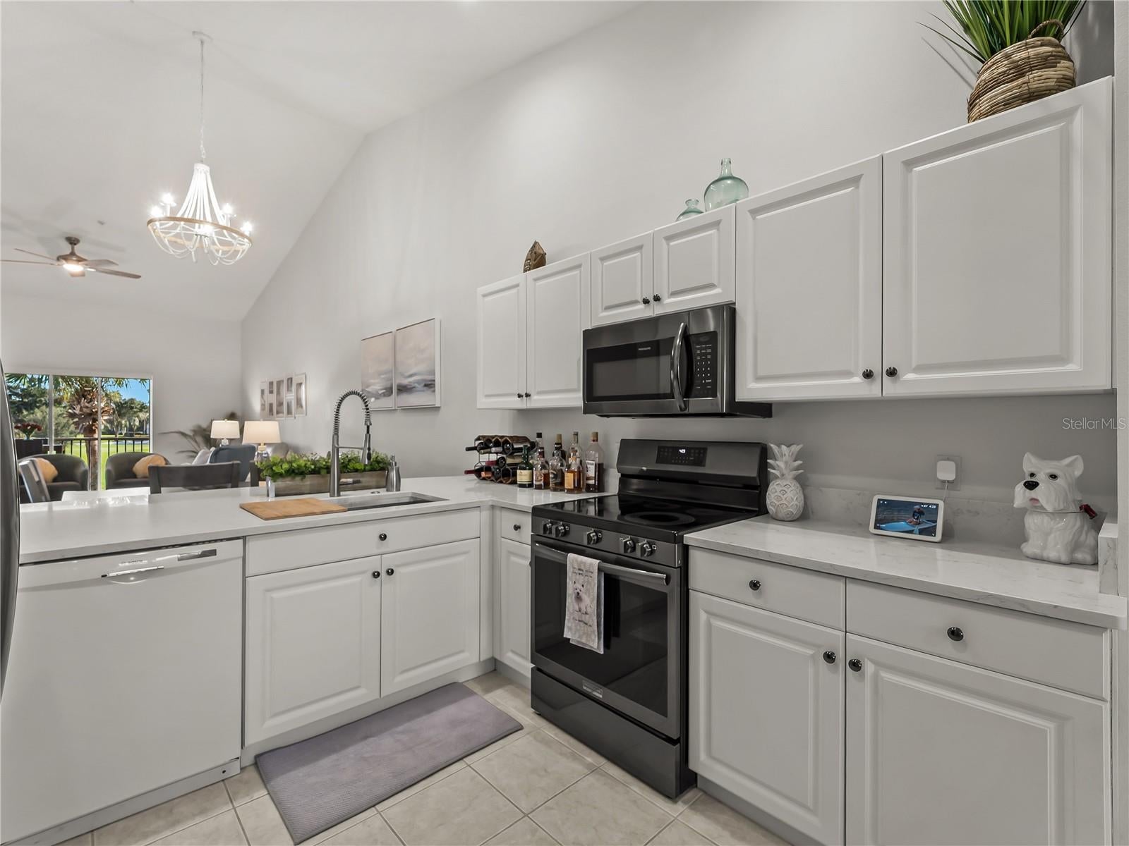 VERANDA 7 AT HERITAGE OAKS - Residential