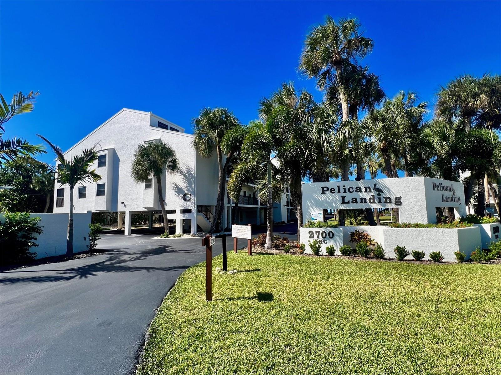 PELICAN LANDING BLDG C - Residential
