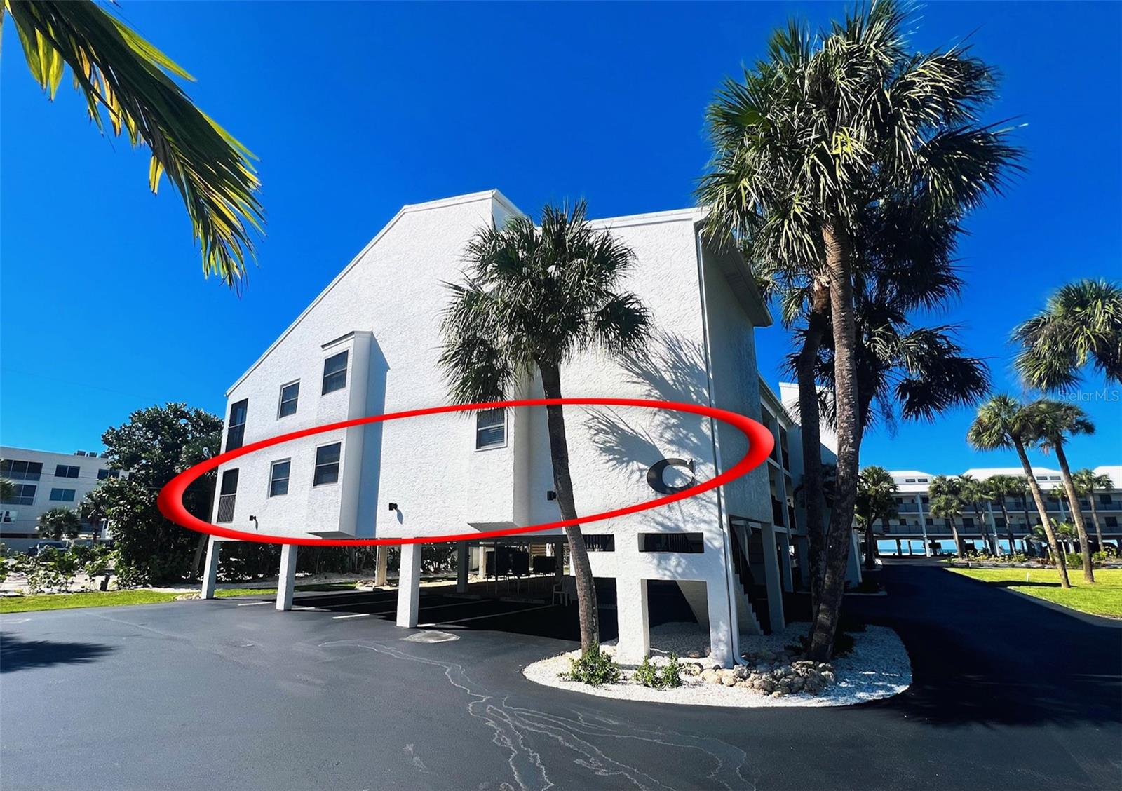 PELICAN LANDING BLDG C - Residential